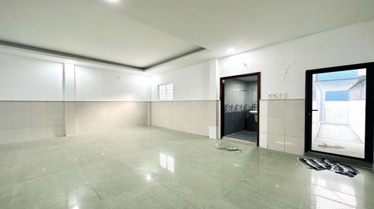 Bán nhà Đường Hoàng Văn Thụ,P9,Phú Nhuận,128m2,Không QH & LG,vài bước ra Ô TÔ.